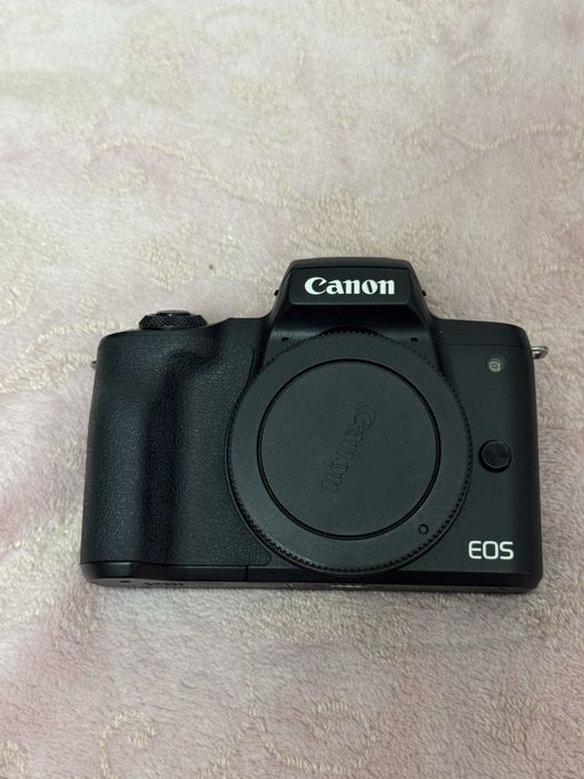 Продается камера canon m50 mark 2