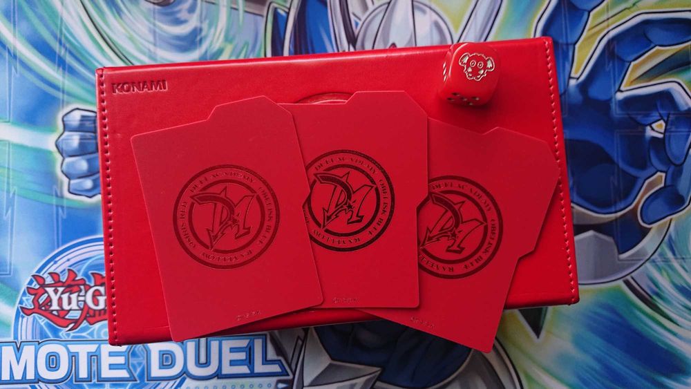Yu-Gi-Oh OCG Storage Box DX Osiris Red