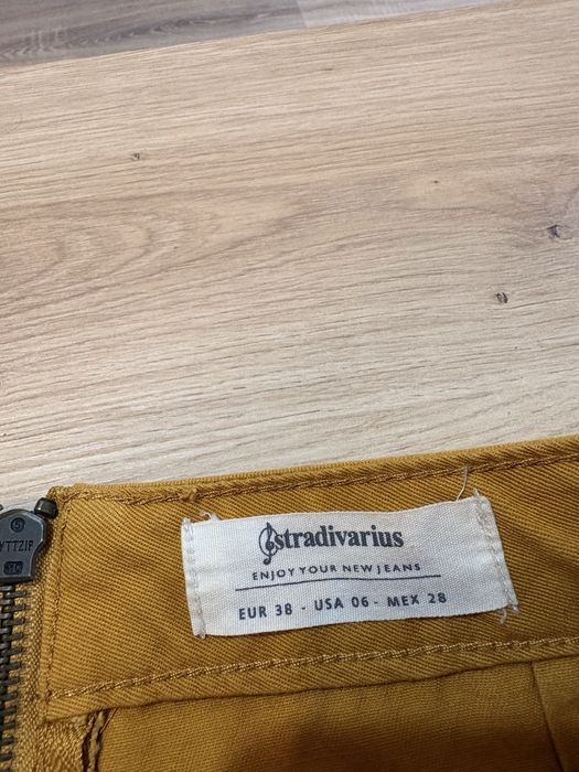 Поли на Zara и Stradivarius