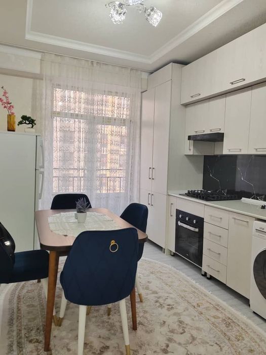 Сдается 2 комнатная квартира 850$ На Махтумкули ул. (Договорная)