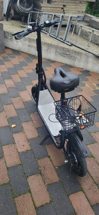 Trotineta scuter electric pliabil Doc Green