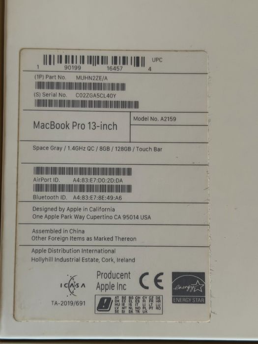 MacBook Pro 13” - цял за части
