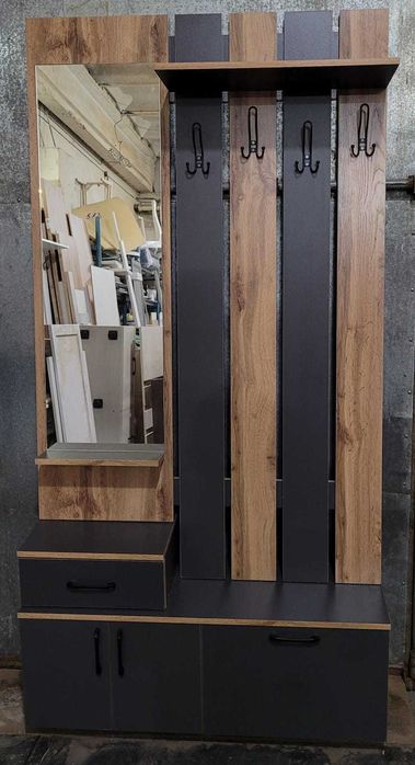 Продам прихожую. Новую.