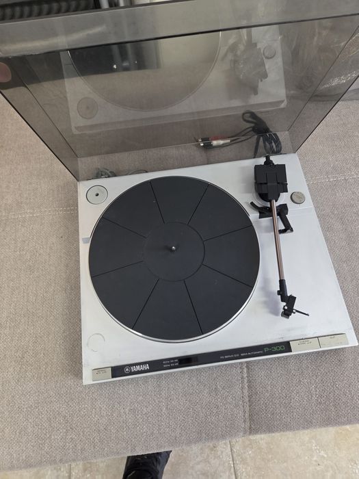 Pick-up Yamaha P-300