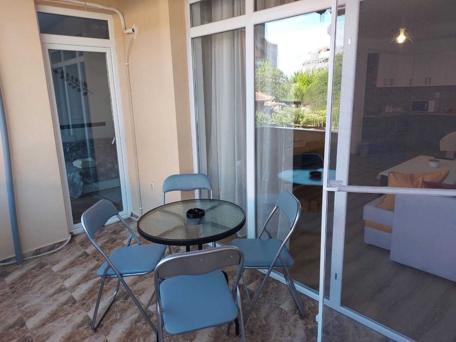 Отдава под наем двустаен апартамент до Манастира, гр. Казанлък