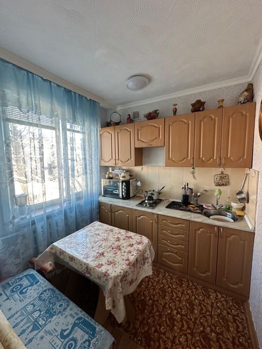 Продам 2-ух комнатную квартиру