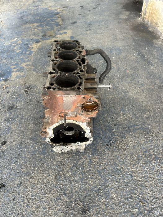 Bloc motor gol 2.0tdi cba cbb cega passat b6 cc tiguan golf 6 skoda a3