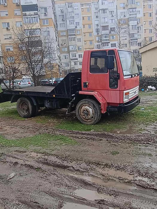 Пътна помощ камион