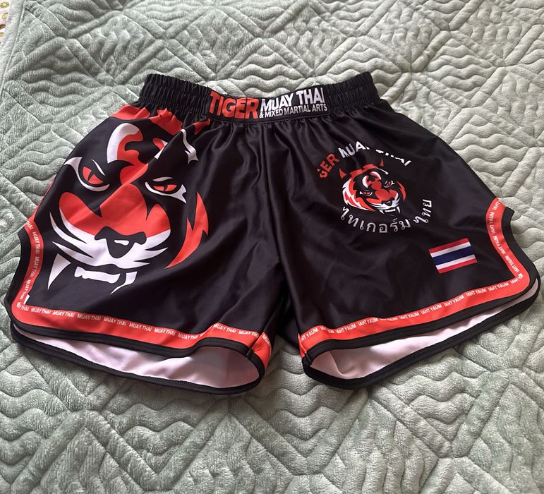 Продам шорты для единоборства (новые)