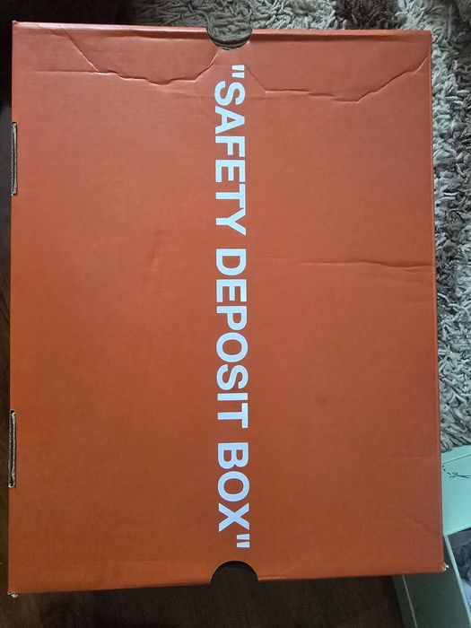 Off White Nike Air Terra Forma