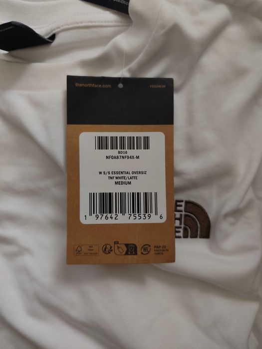 Уголемена тениска-рокля