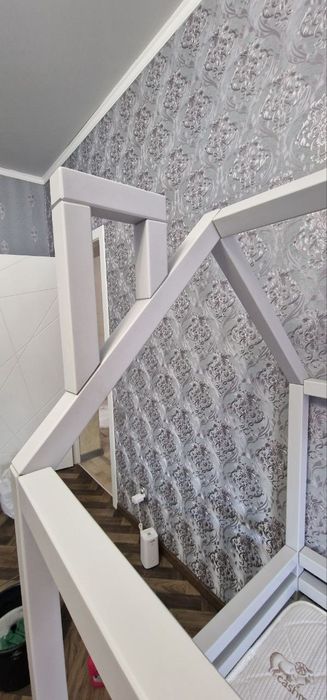 Продам кровать детскую