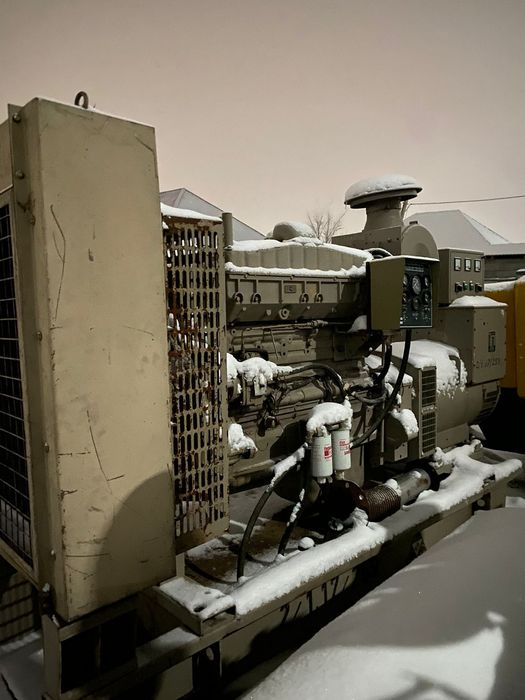 Генераторы  есть компрессора