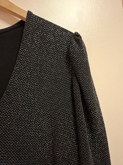 Рокля със сребристи нишки Reserved L