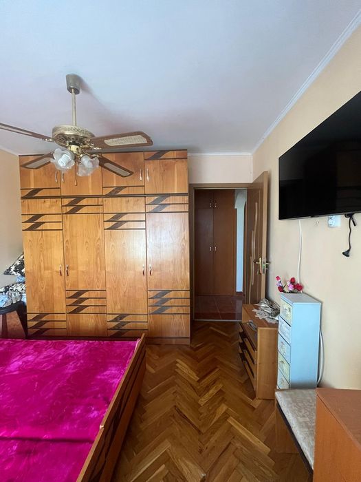 Apartament de vânzare DECOMANDAT zona Confecții Arad, 2 camere