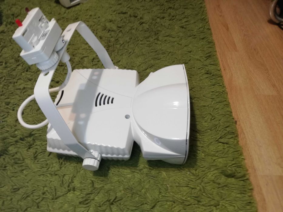 Corp iluminat-Proiector-Reflector cu bec Halogenuri metalice de putere