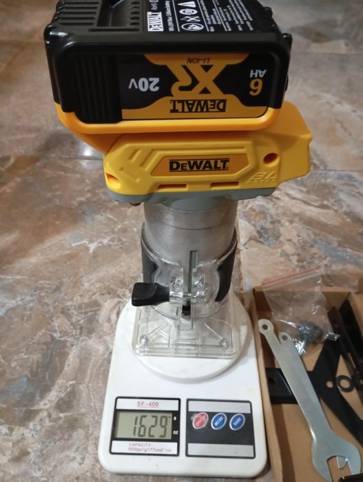 Freza conturi dewalt cu baterie de 6A