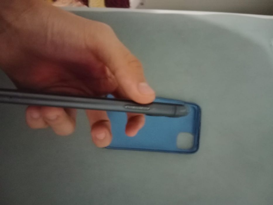 Айфон без сарапина