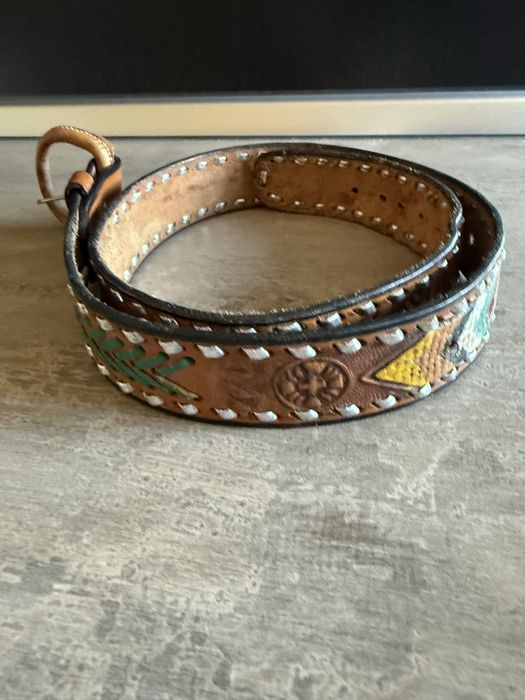 2 curele piele , impecabile