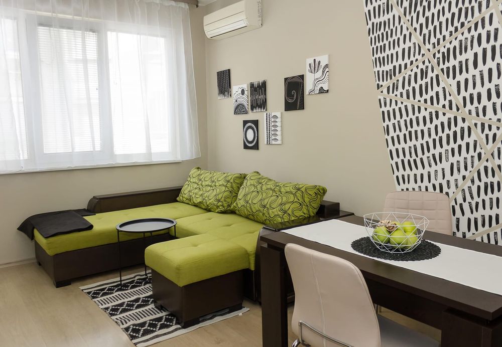 Двустаен апартамент в района на Лятно кино Тракия!