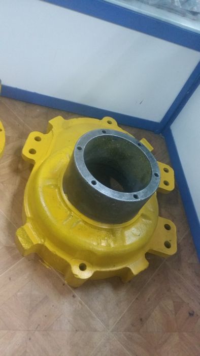 Редуктор поворота на Автокран Ивановец