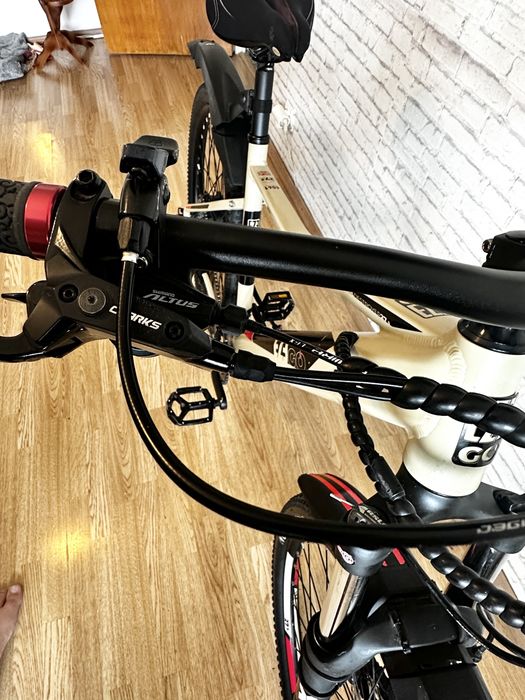 Vând Bicicletă electrică Eze Go Trail Destroyer.