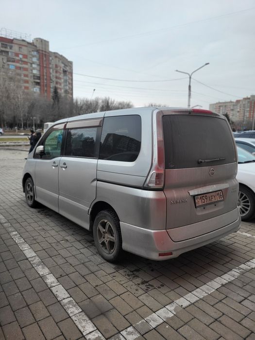 Продам Ниссан Серена CNC25 2008 года выпуска