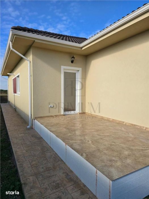Duplex pe parter - zona buna - toate utilitatile