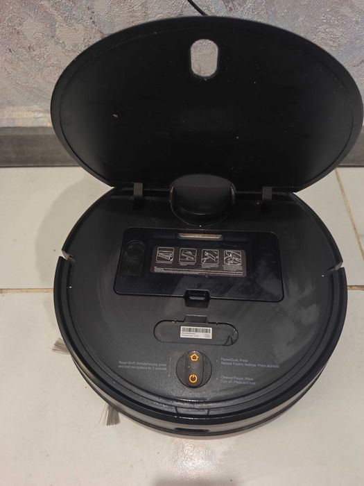 Xiaomi Mi Robot Vacuum Mop Pro Прахосмукачка робот