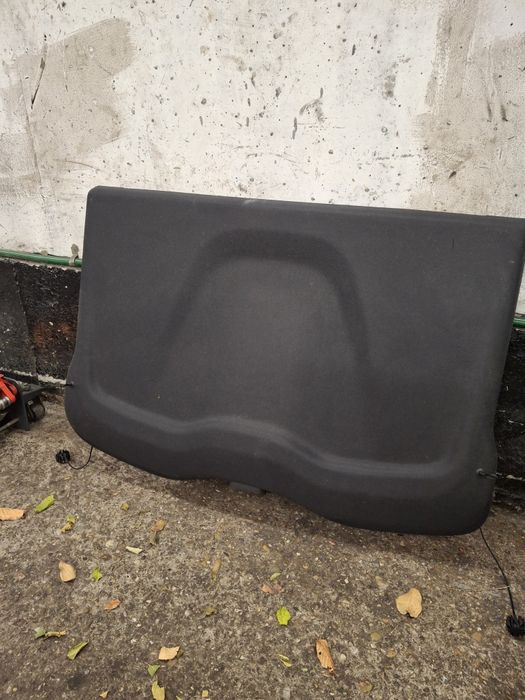 Кора за багажник на Volvo V40 (2012–2019)