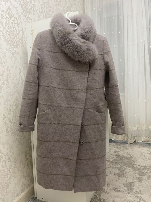 Серый пальтооооо