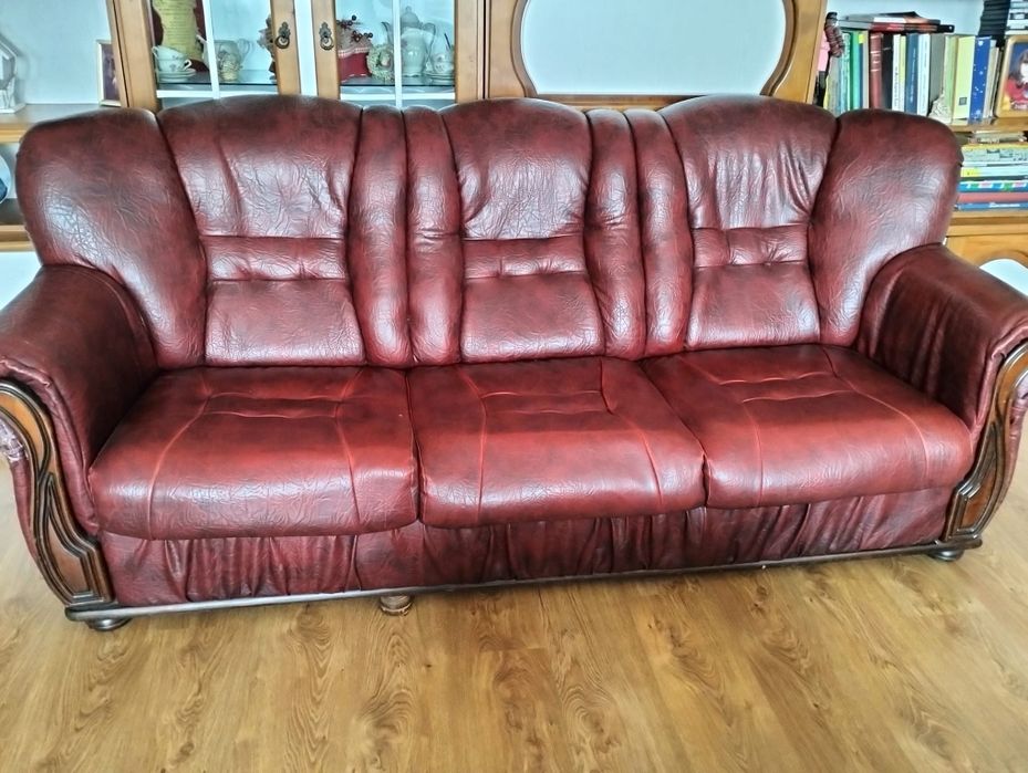 Canapea fixa și extensibila