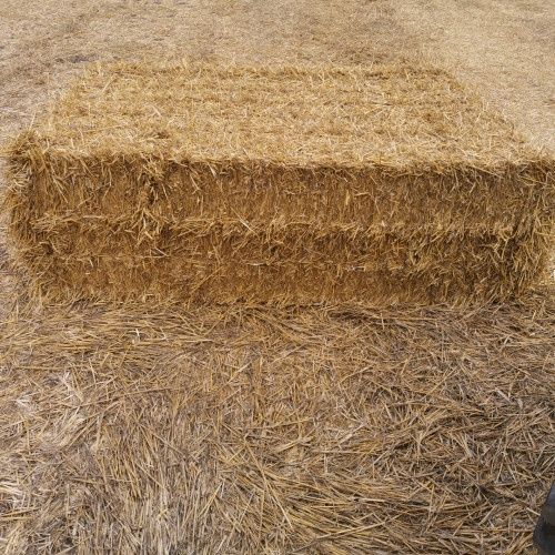 Продавам висококачествени бали - слама