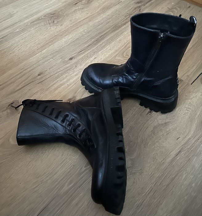 Сини ботуши от естествена кожа с дебела подметка