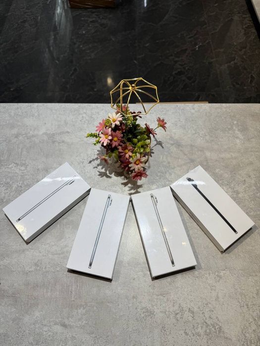 Айфон ЭЙР 1024гб 5Ж