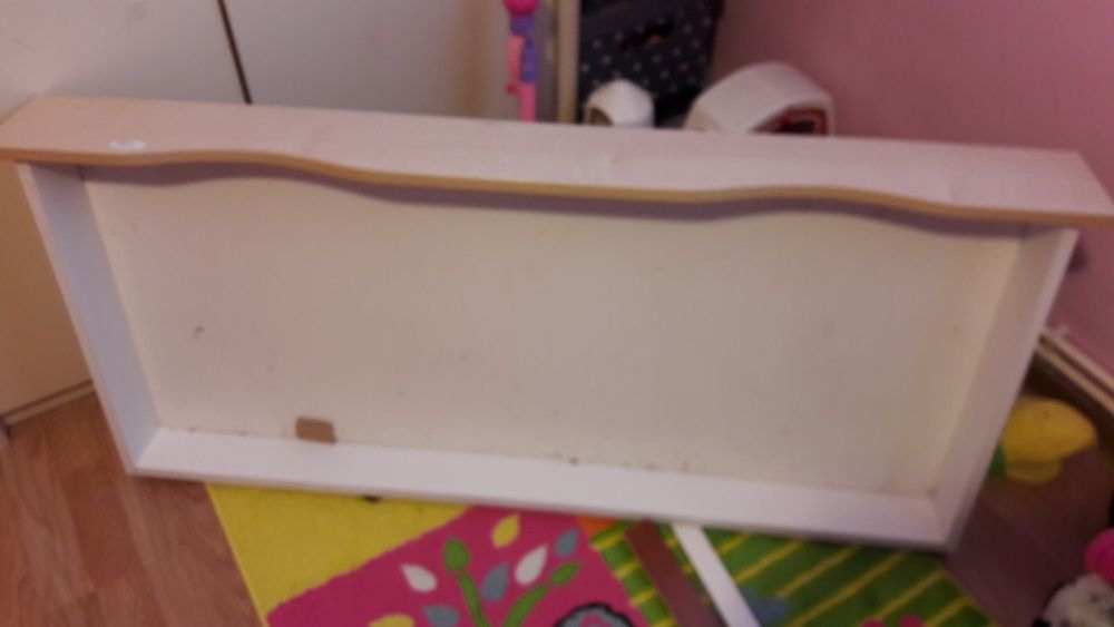 vand patut bebelus din lemn