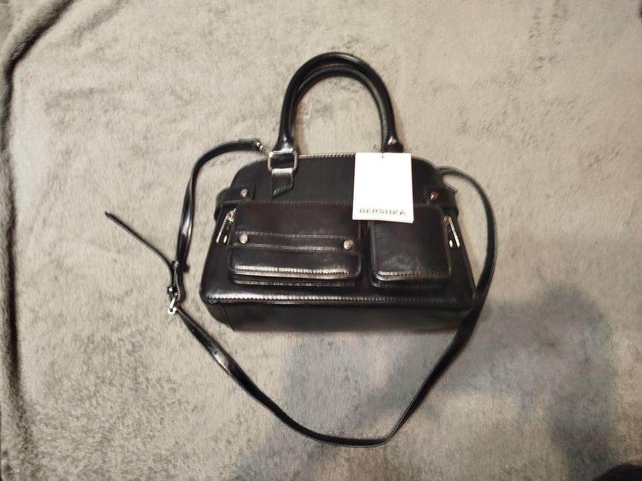 Чисто нова чанта Bershka
