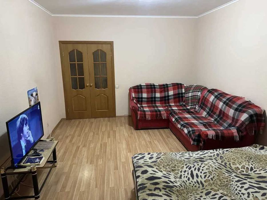 Двустаен имот в кв.Толстой