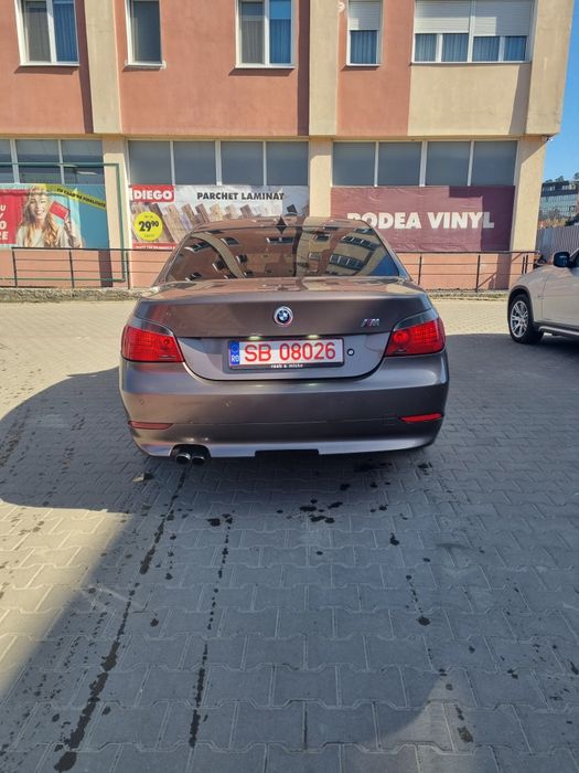 Bmw e60 525i  2004
