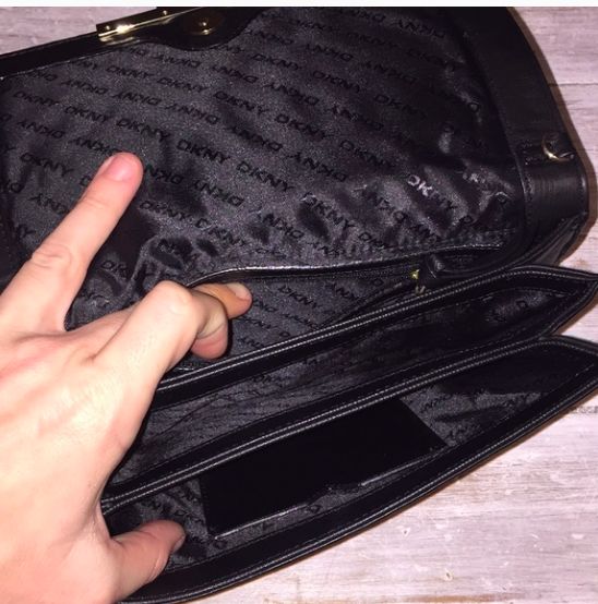 Geanta Plic piele naturala blana ponei DKNY Donna Karan New York