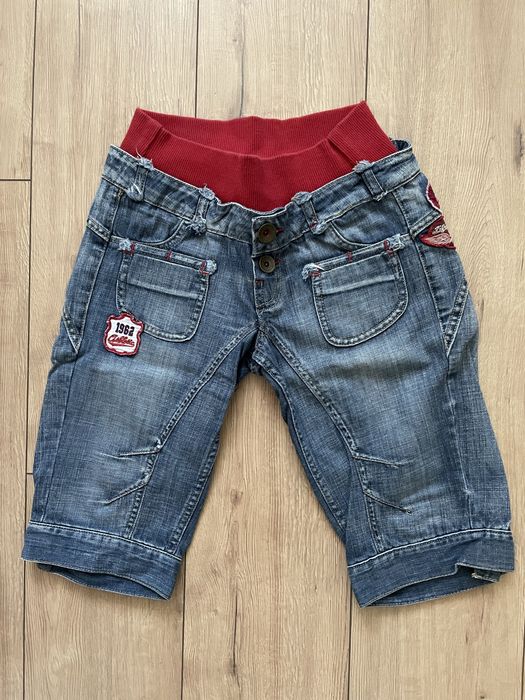 Къси дънки с еластичен колан, размер EUR 36