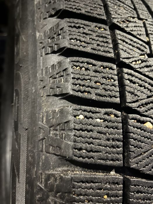 Резина R17/225/60