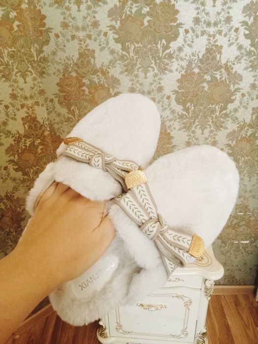 Qishki chiroyli tapochka