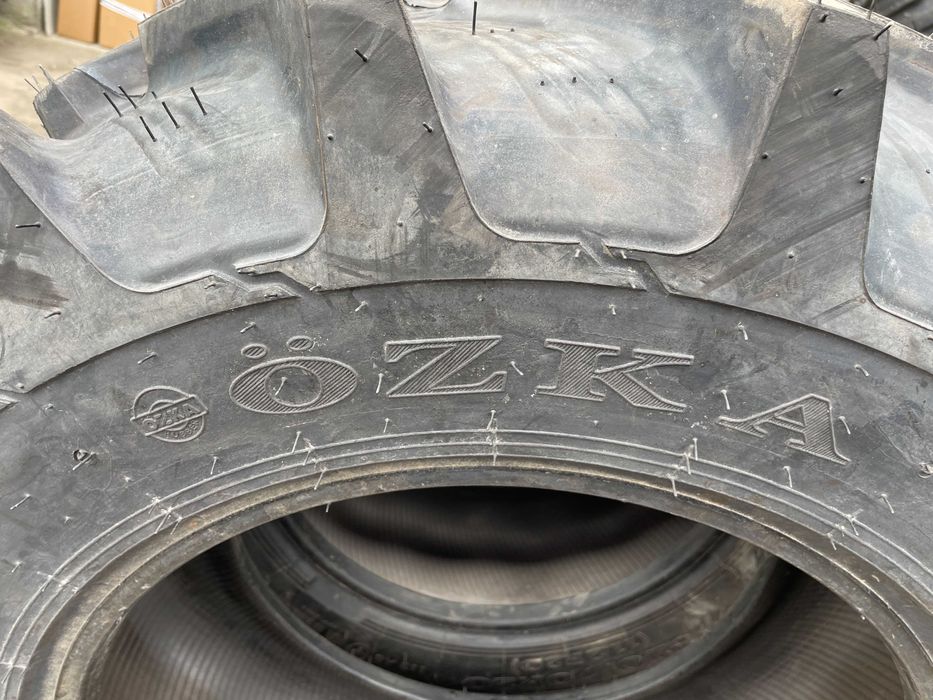 320/70R20 pentru tractor fata cauciucuri radiale marca OZKA