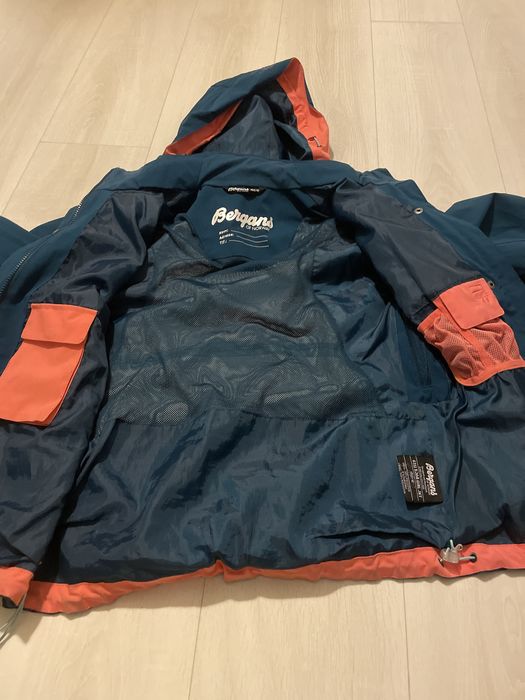 Яке, яке за момиче, Ски яке Bergans, Ски яке