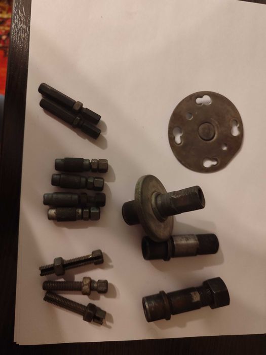 Запчасти от мопеда Стела и Миника