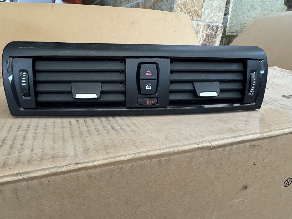 BMW F20 интериорни лайстни и въздуховоди