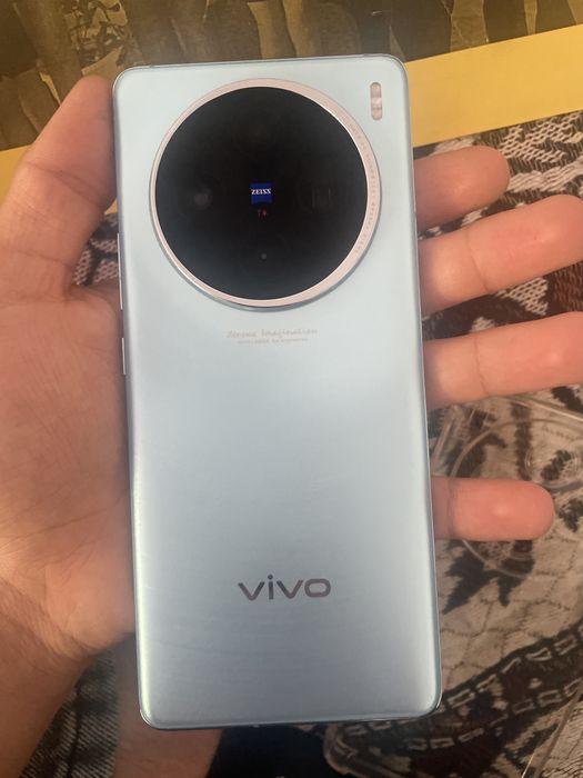 Продам/обменяю Vivo x100