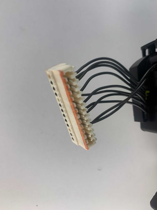 Лостчета светлини чистачки темпомат Audi A4 A5 S4 S5 Q5 8K0953502