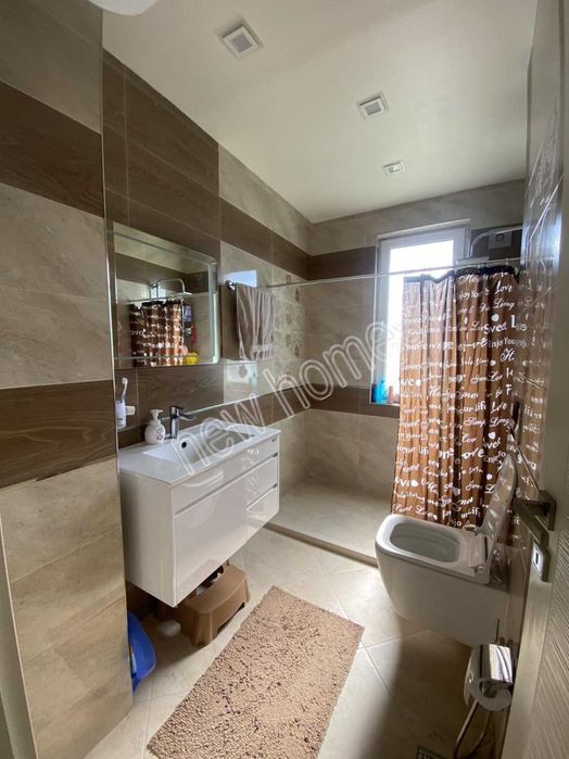 Продава се Тристаен апартамент в Пловдив, Беломорски - 105 кв.м за 1362 €/кв.м - Снимка #7